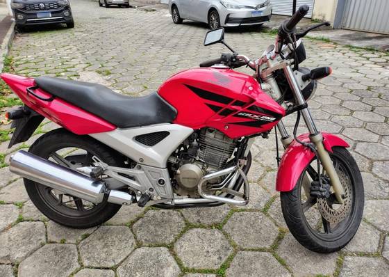 HONDA CBX 250 TWISTER HONDA CBX 250 TWISTER